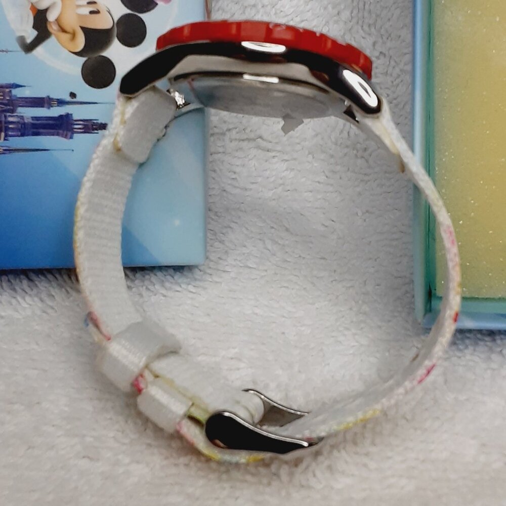 HOST PICK!! NEW Disney Girl's Wrist Watch - Picture 6 of 15